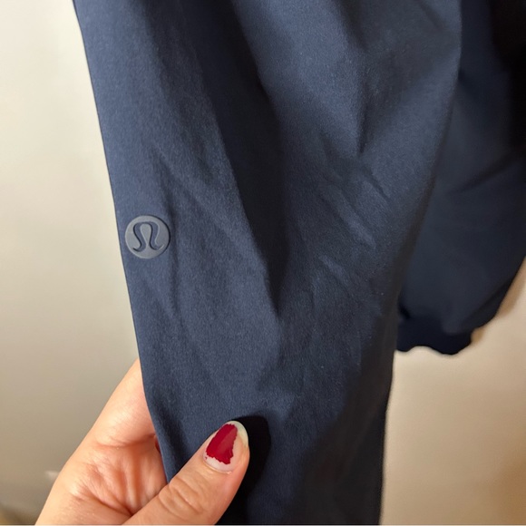 Lululemon Wanderer Joggers True Navy - Picture 4 of 10